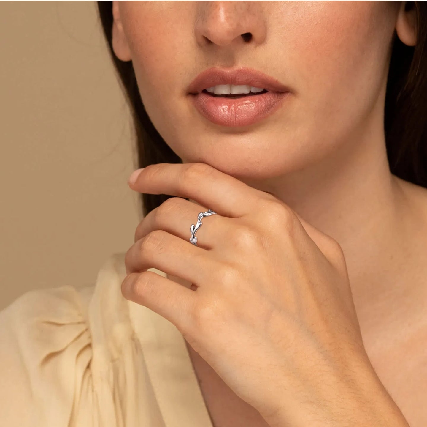 ChicSilver Olive Leaf Ring (Size: 9)